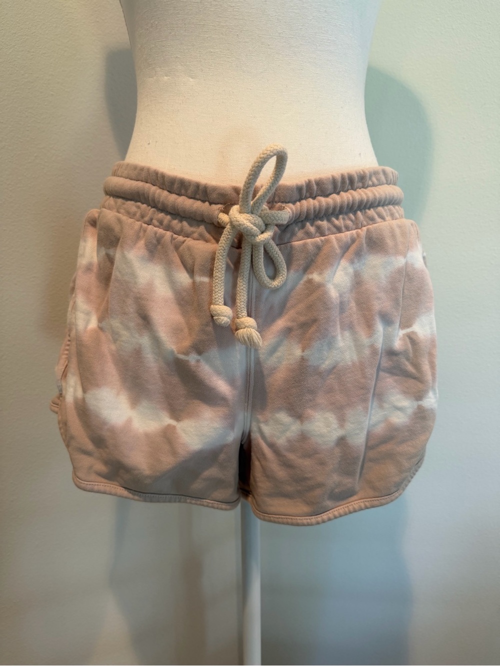 Universal Thread Pink & White Tie-Dye Athletic Lounge Shorts